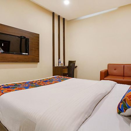 Fabhotel Vertigo Suites - Nr Bkc 뭄바이 외부 사진