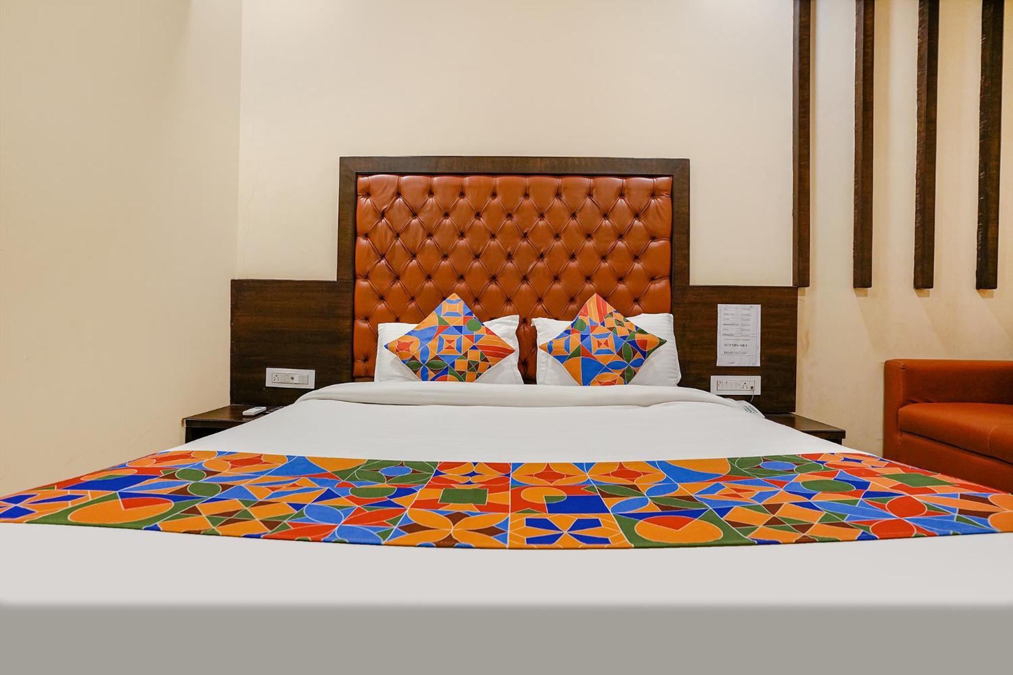 Fabhotel Vertigo Suites - Nr Bkc 뭄바이 외부 사진