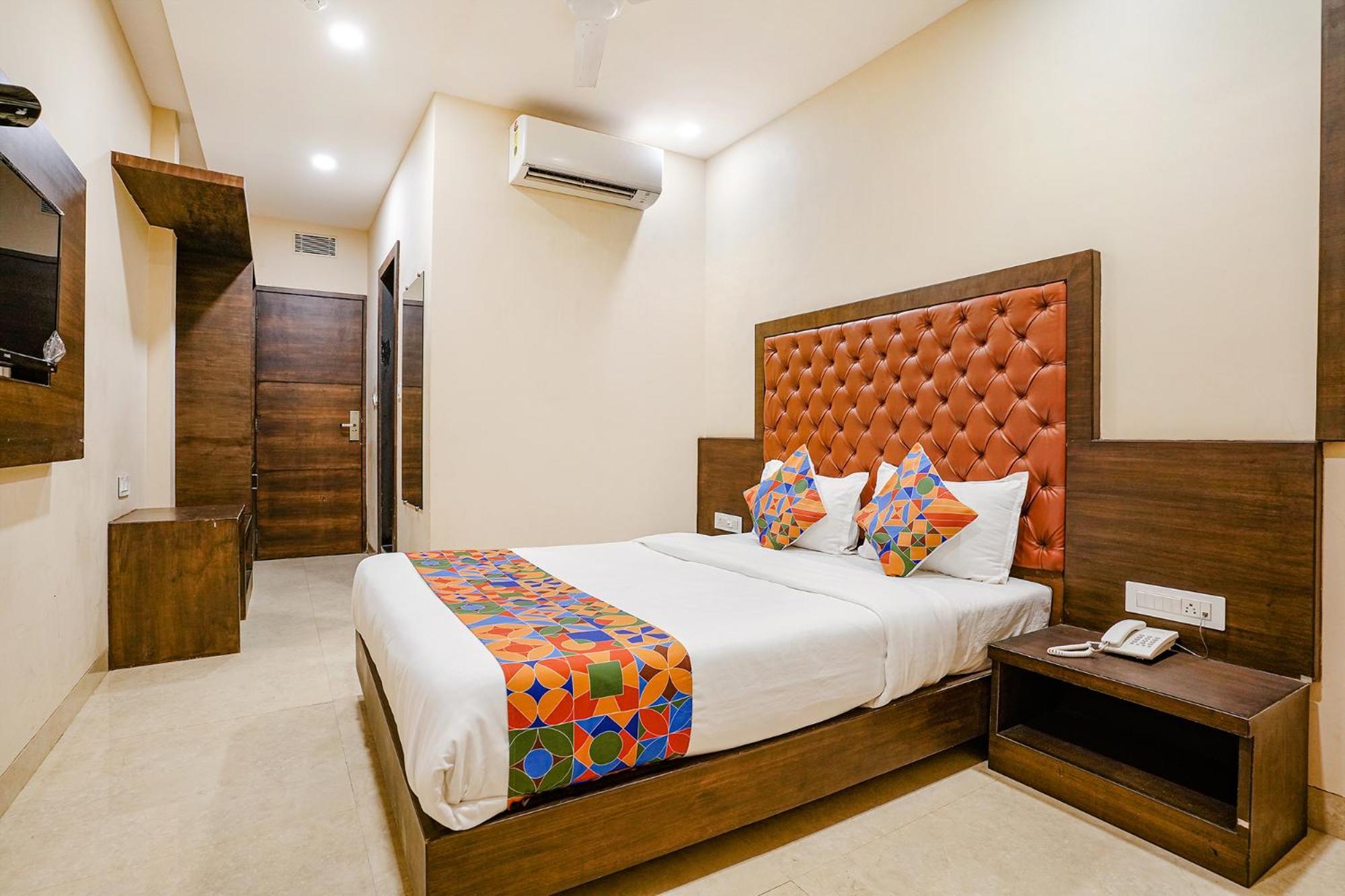 Fabhotel Vertigo Suites - Nr Bkc 뭄바이 외부 사진